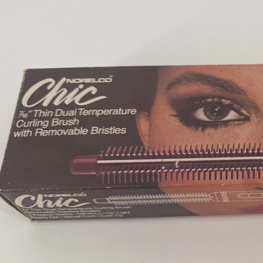 Norelco Chic CCB21 Women Curling Brush 7/16 Inch Brown Dual Temp Vintage 1983